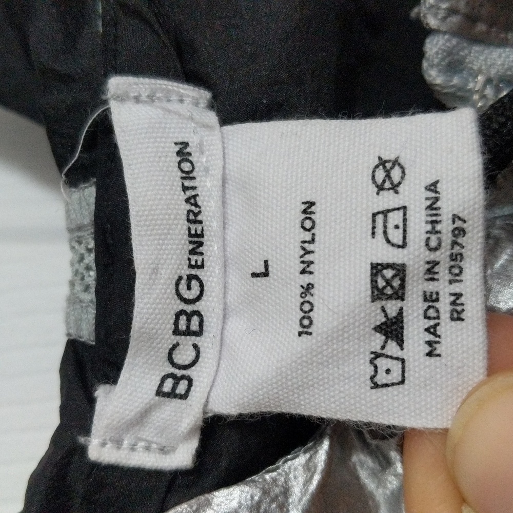 Bcbgeneration Silver Running Jacket. Size: Large - image 7